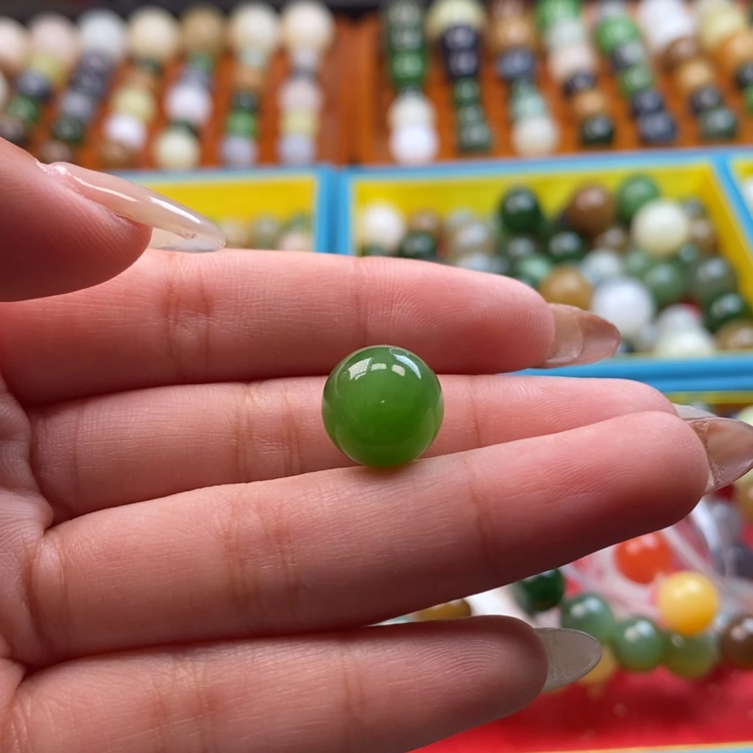 和田玉未镶嵌珠宝奇石福利碧玉单珠z12（有棉