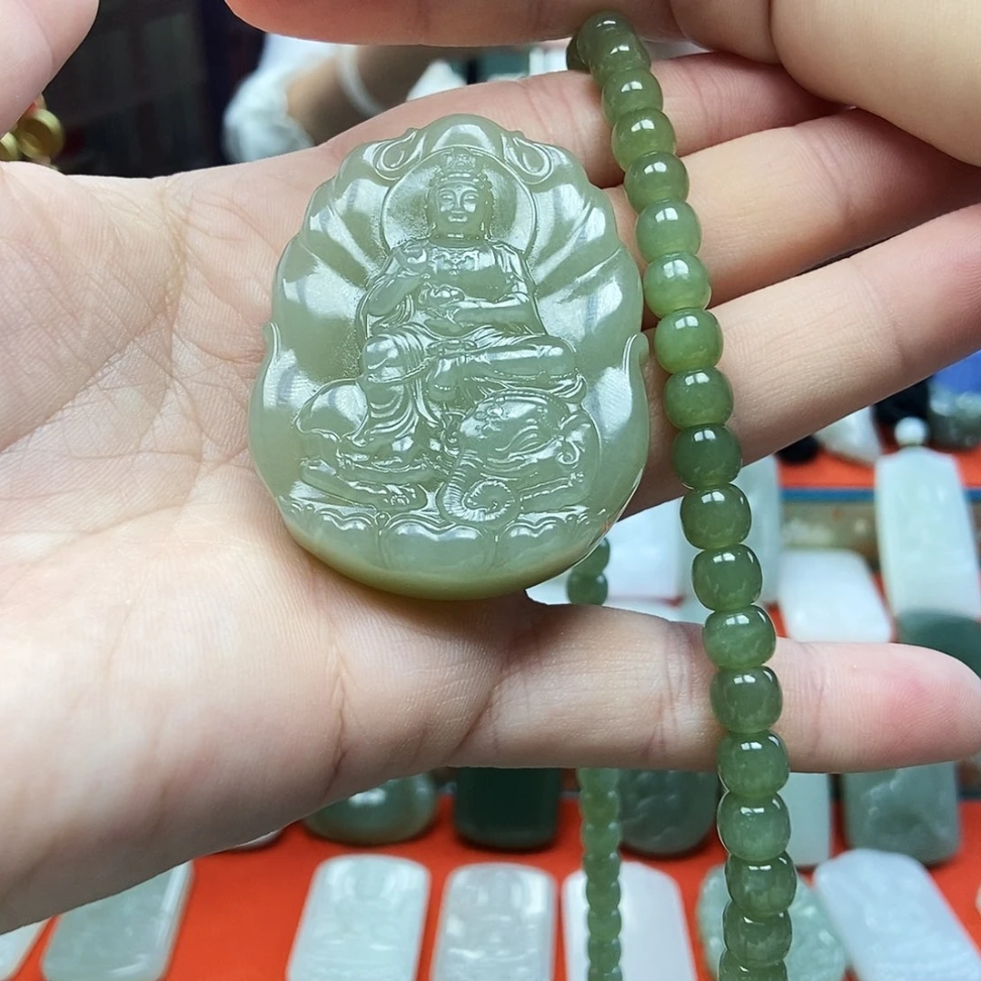 颈饰未镶嵌和田玉七*哥