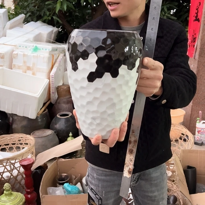 瓶高度26厘米口径12厘米微瑕捡漏