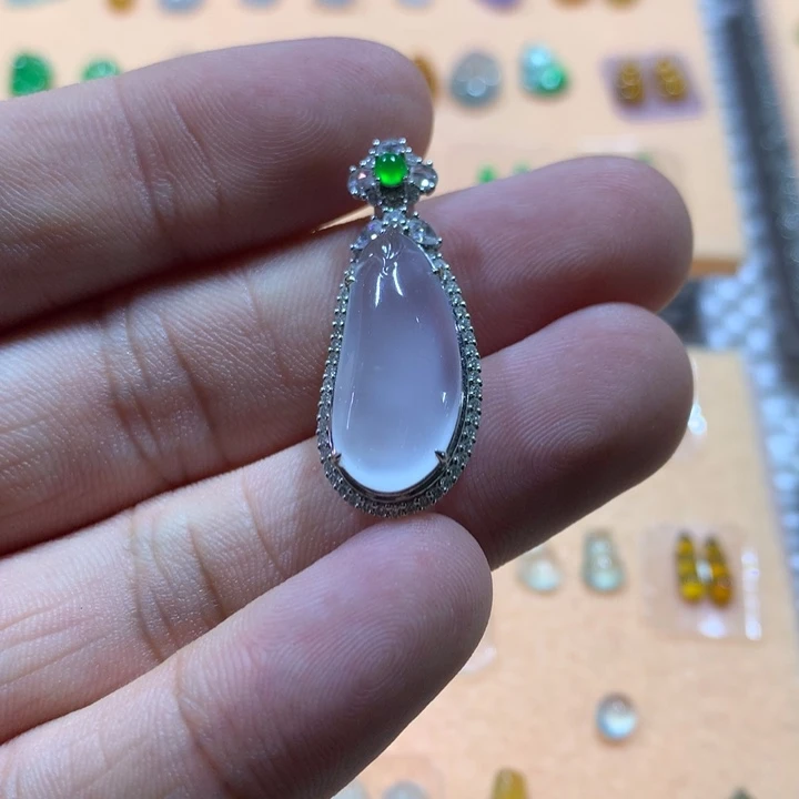 翡翠18K金镶嵌吊坠(不含链)翡翠吊坠