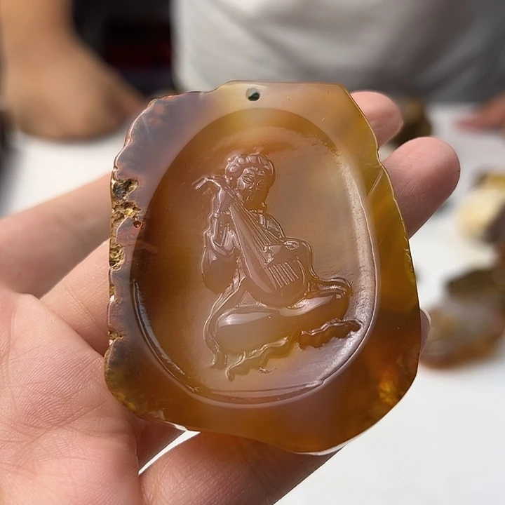 未镶嵌颈饰玛瑙/玉髓