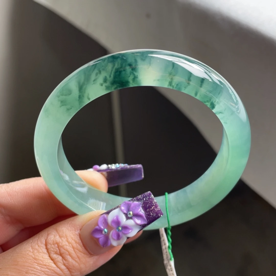 翡翠未镶嵌手镯【包容捡漏】冰透湖水绿飘花正圈手镯