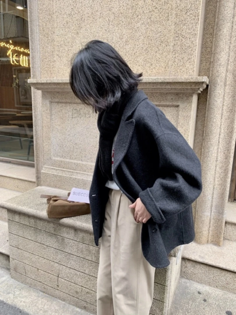 66011简约通勤短款西装羊羊大衣