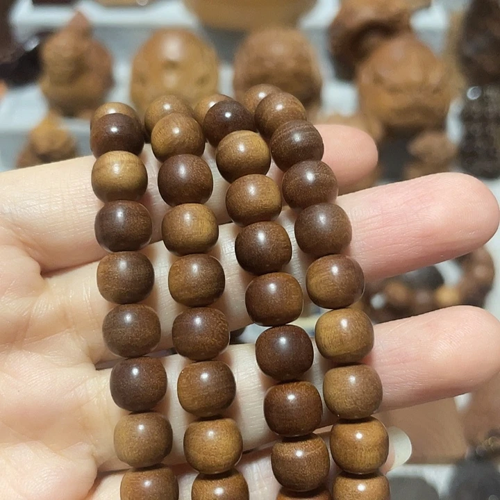 魅***叔檀香木其他0.8沉水高货34克印度迈索尔老山檀香