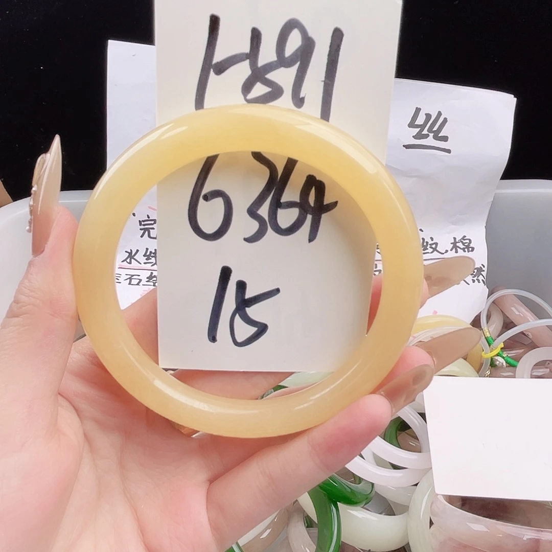 石英质玉未镶嵌手镯1-591