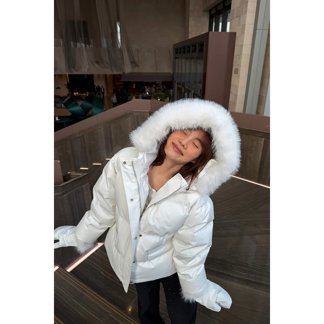 JINGDL【白玫瑰】90%白鸭绒冬季简约纯白含毛领含手套短款羽绒服2