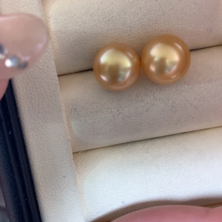 18K金镶嵌耳饰海水珍珠