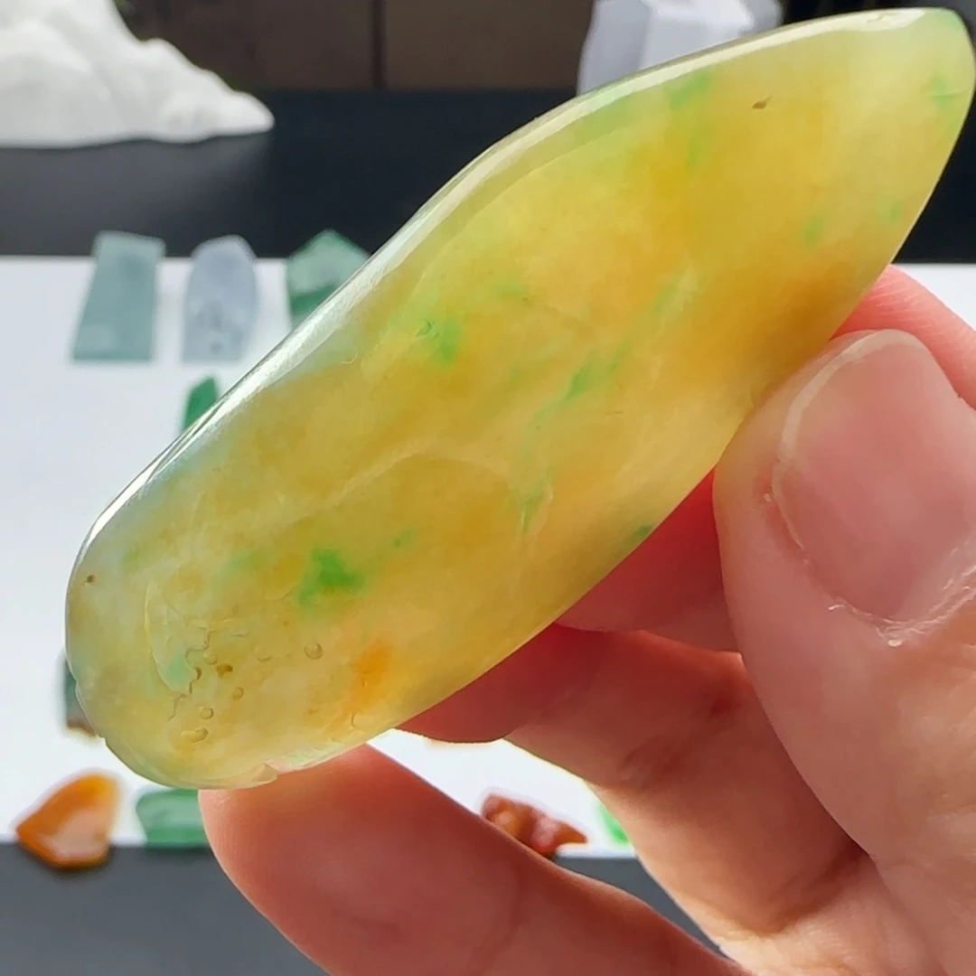 定制翡翠未镶嵌材料
