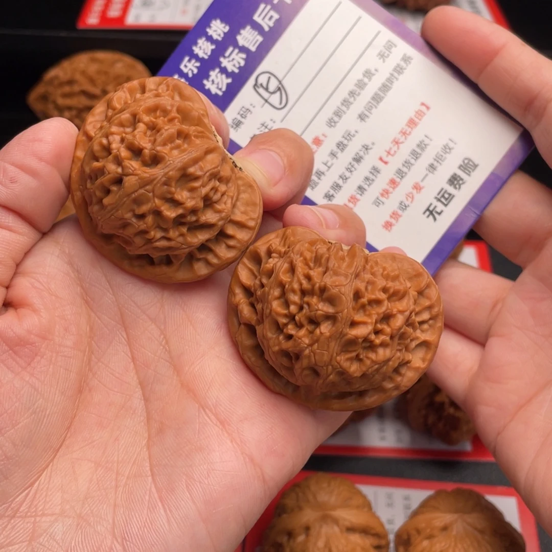 注***℡把件文玩核桃宫灯45
