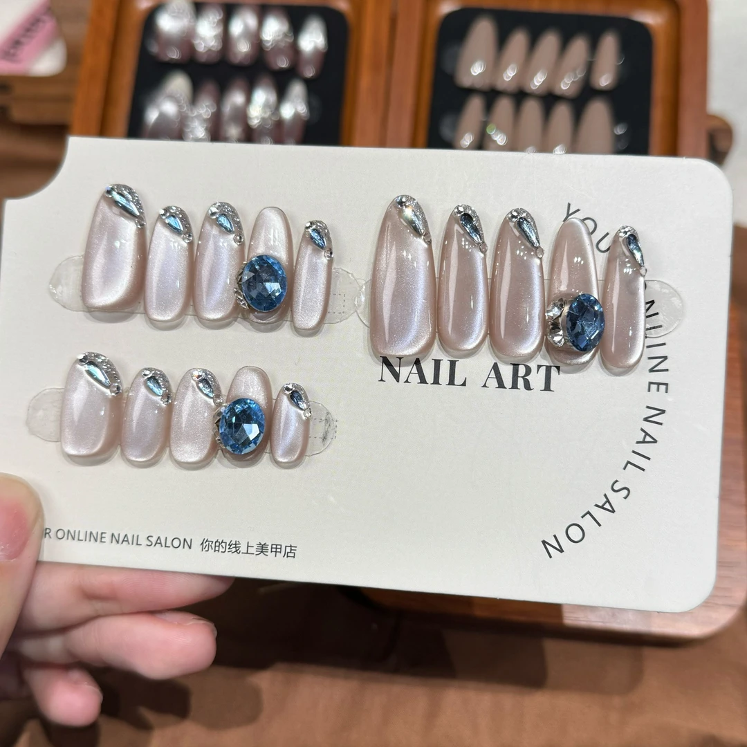 【夏日蓝钻】2025新款夏日轻奢鸽子蛋锆石纯手工穿戴甲