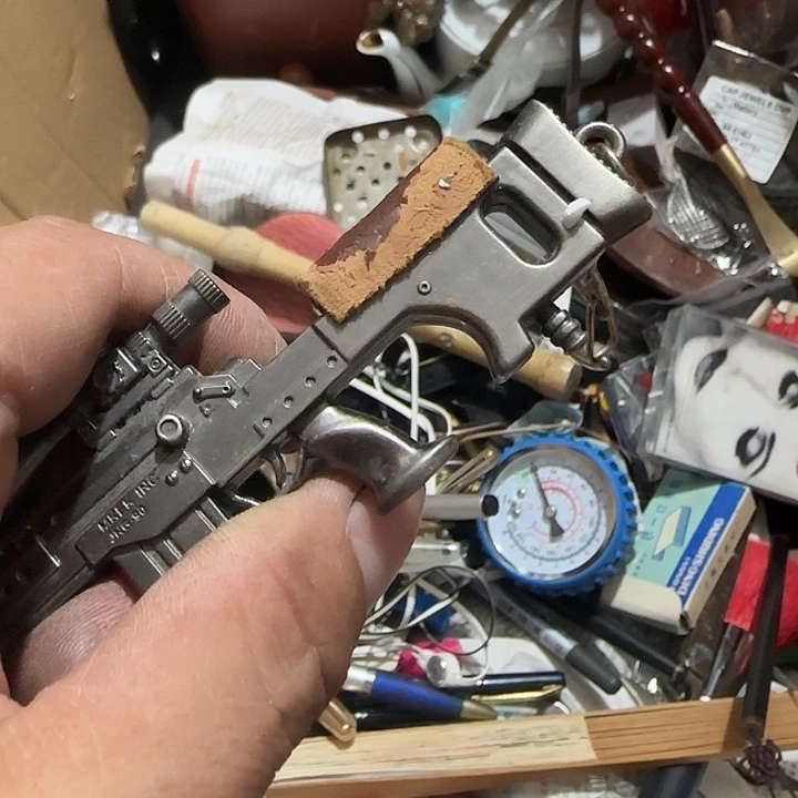 d***哈香榧木fhghghghvh