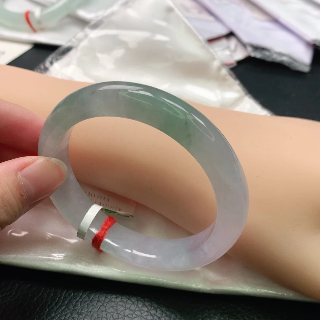 翡翠手镯未镶嵌5455圈