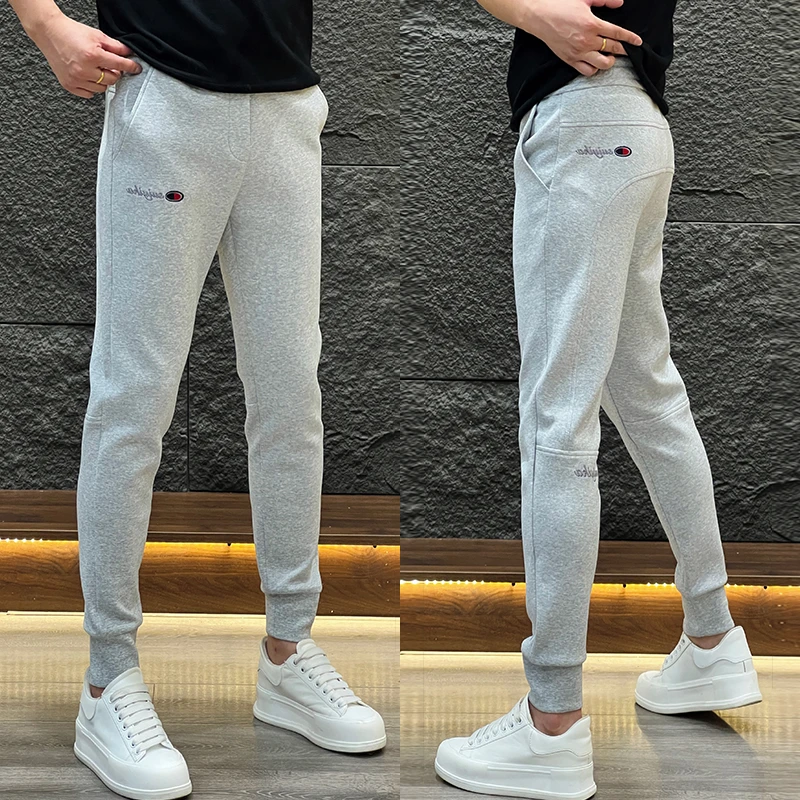 轻奢高级感帅气休闲裤男士2025新款秋季时尚百搭运动修身束脚卫裤