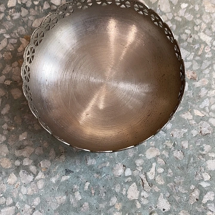 小***儿老式铜器古朴厚重