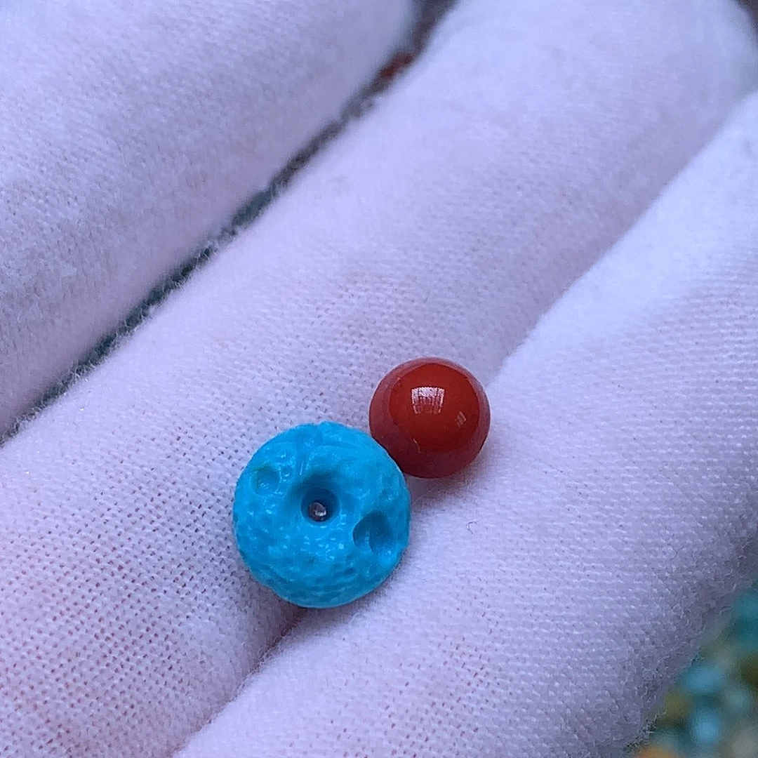 南红玛瑙未镶嵌珠宝奇石