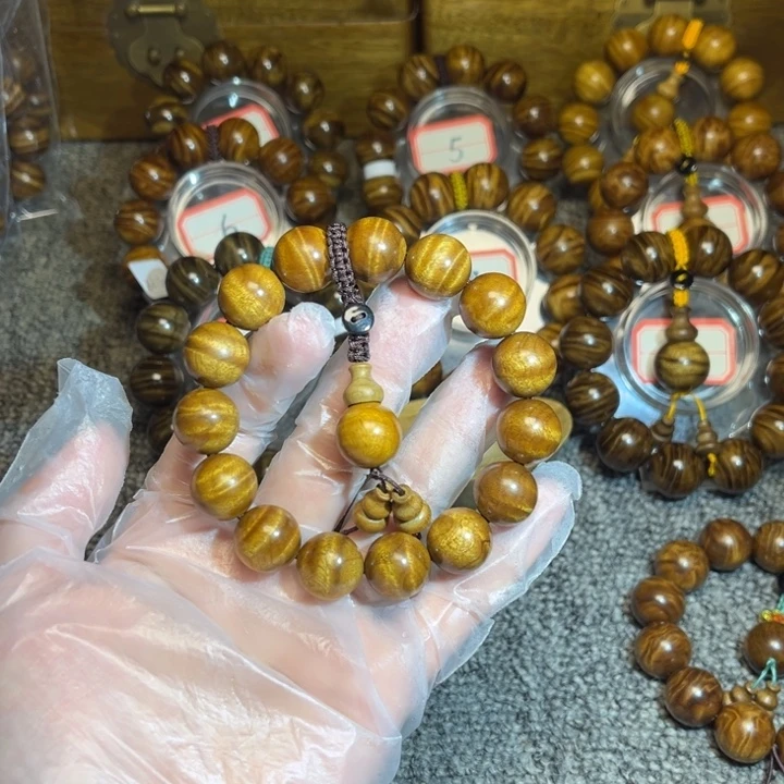 我***刘楠木（金丝楠）手串/手链枯木老料水波1.5