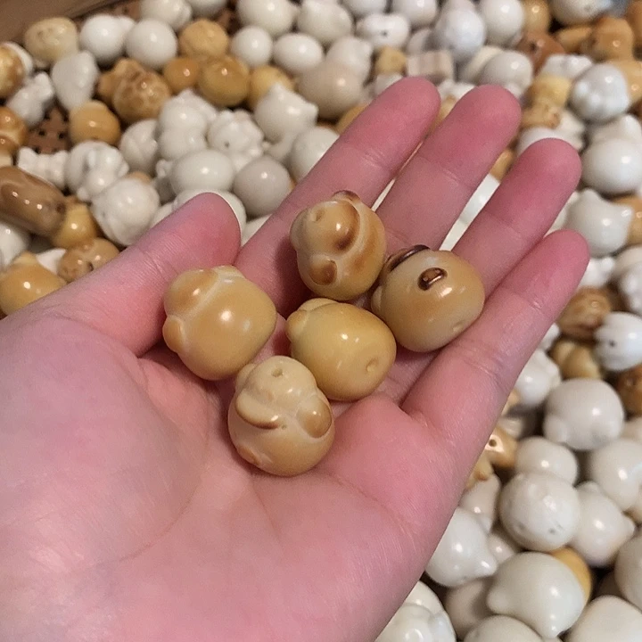 菩提根/象牙果手串象牙果小熊22瑕疵五颗