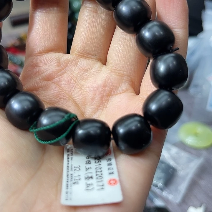 和田玉（糖玉）未镶嵌手链