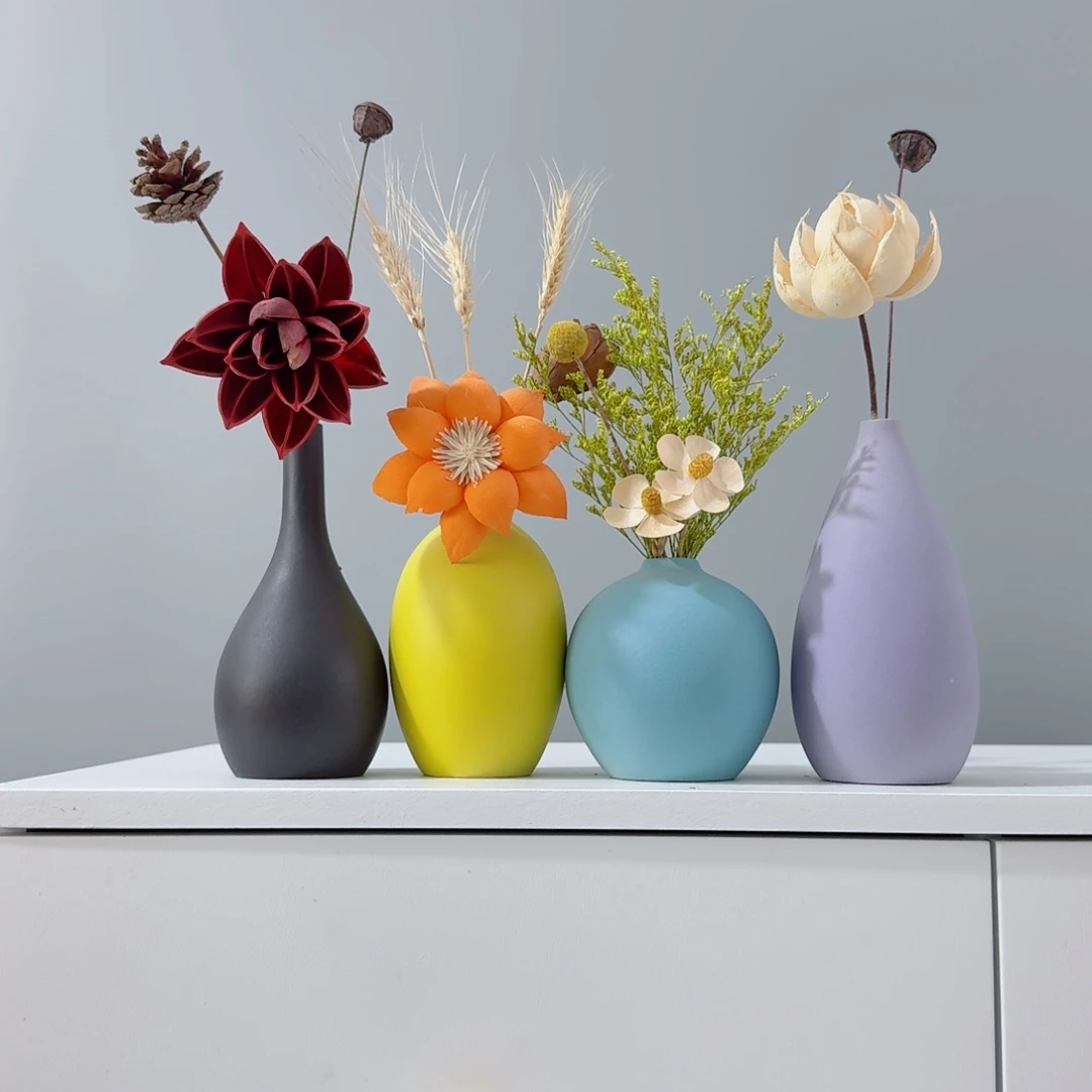 摆件陶瓷小花瓶含花总高约20-30cm