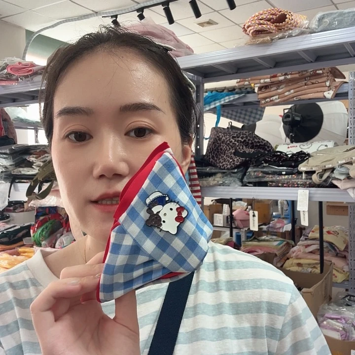 PU箱包收纳箱等物品