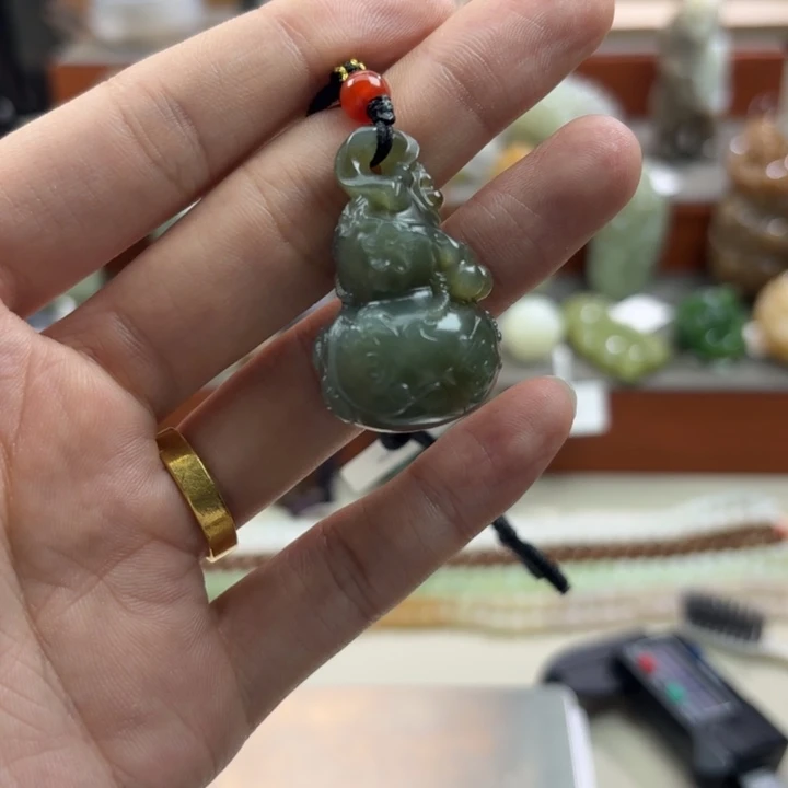 和田玉未镶嵌吊坠(不含链)