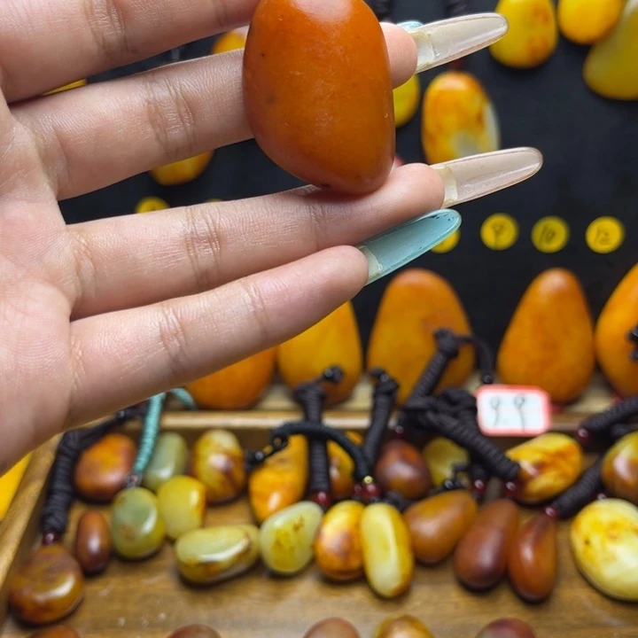 和田玉（糖玉）未镶嵌珠宝半成品
