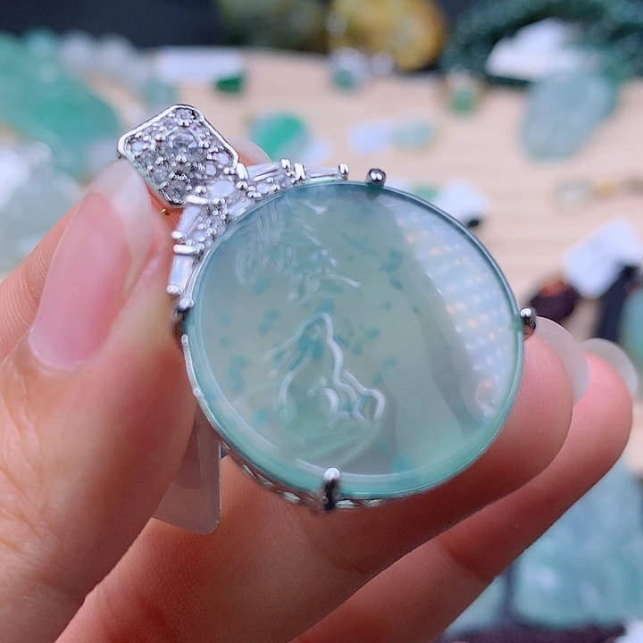 【闪购商品】翡翠颈饰未镶嵌翡翠吊坠