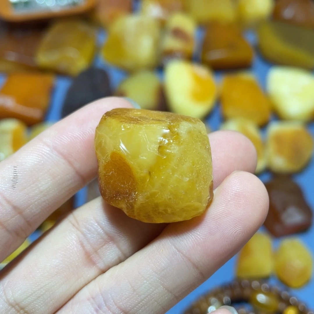 未镶嵌定制蜜蜡随形