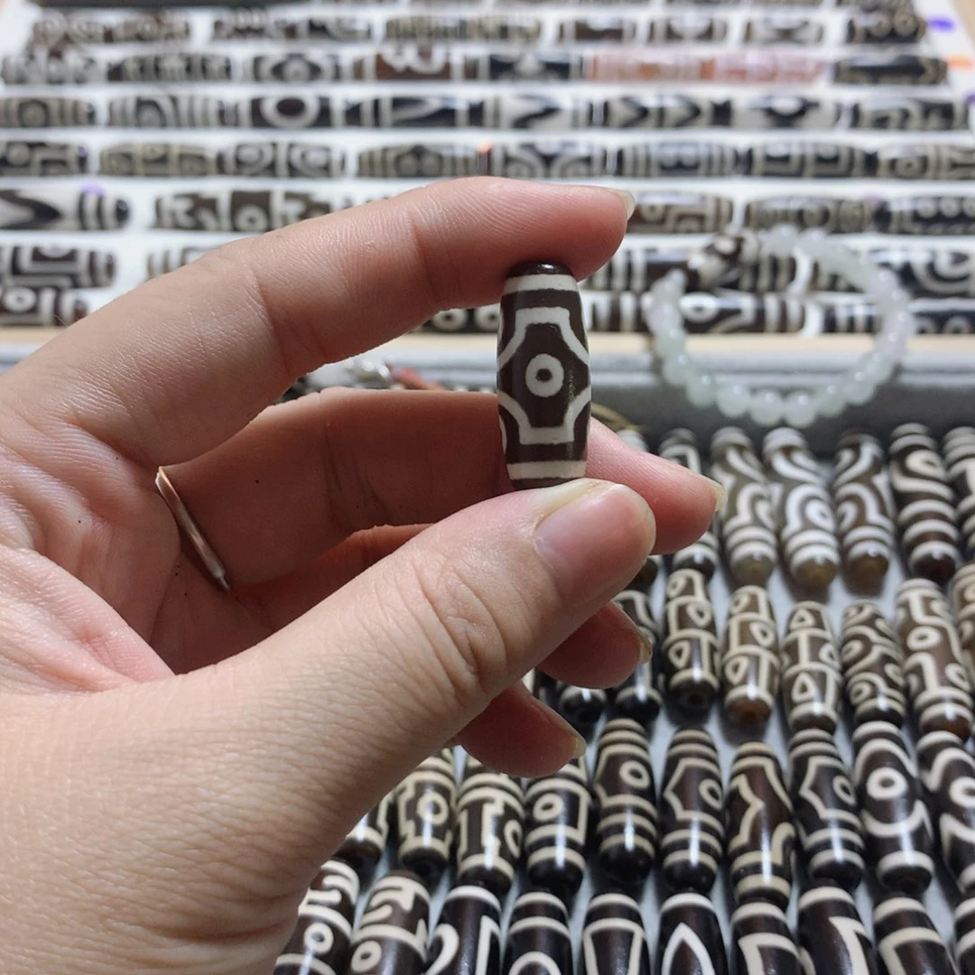 未镶嵌颈饰玛瑙/玉髓