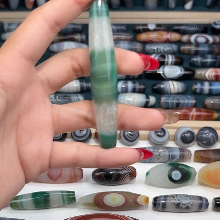 岁***好玛瑙/玉髓合金珠宝奇石