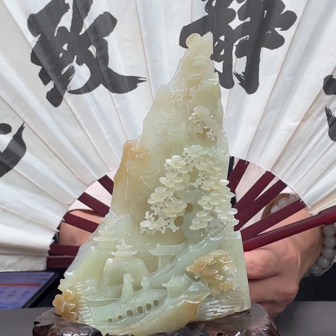 未镶嵌和田玉摆件