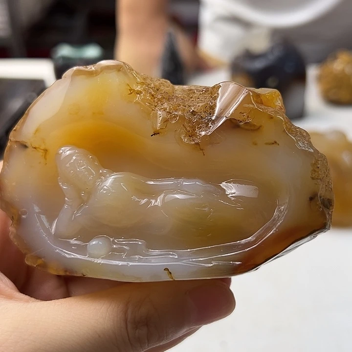 未镶嵌颈饰玛瑙/玉髓
