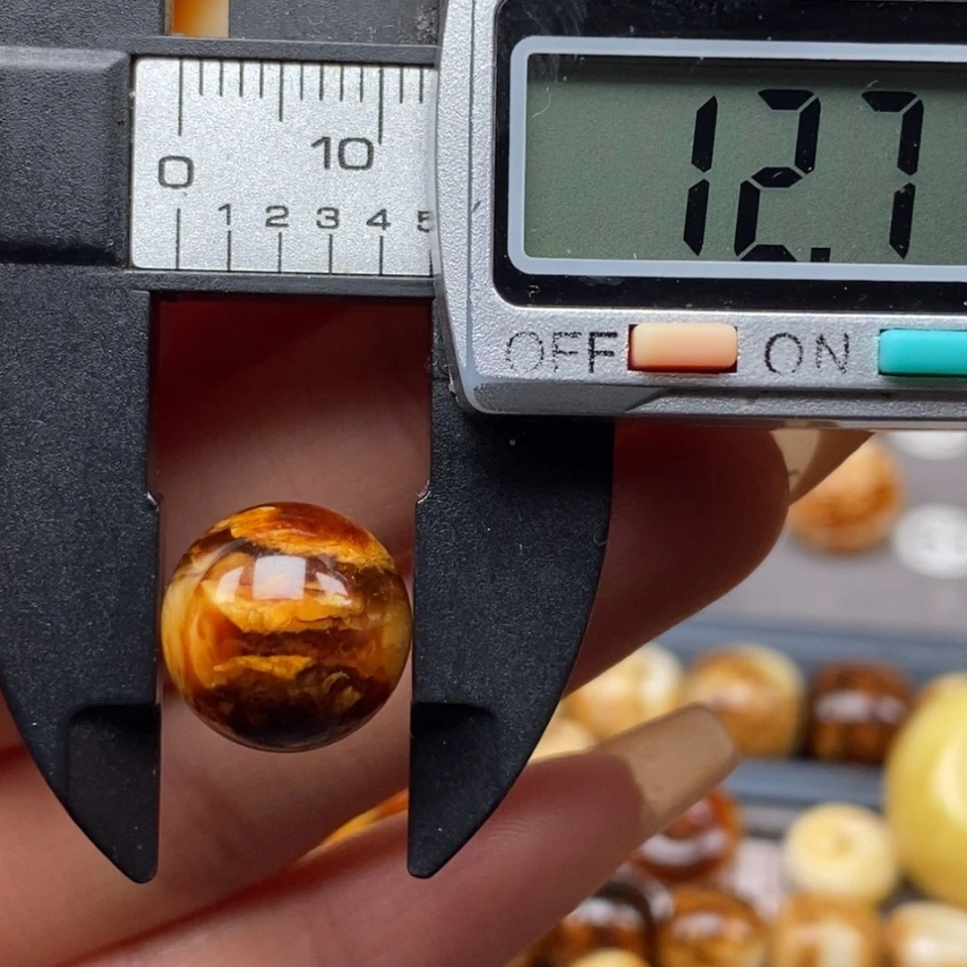 未镶嵌琥珀戒指圆珠