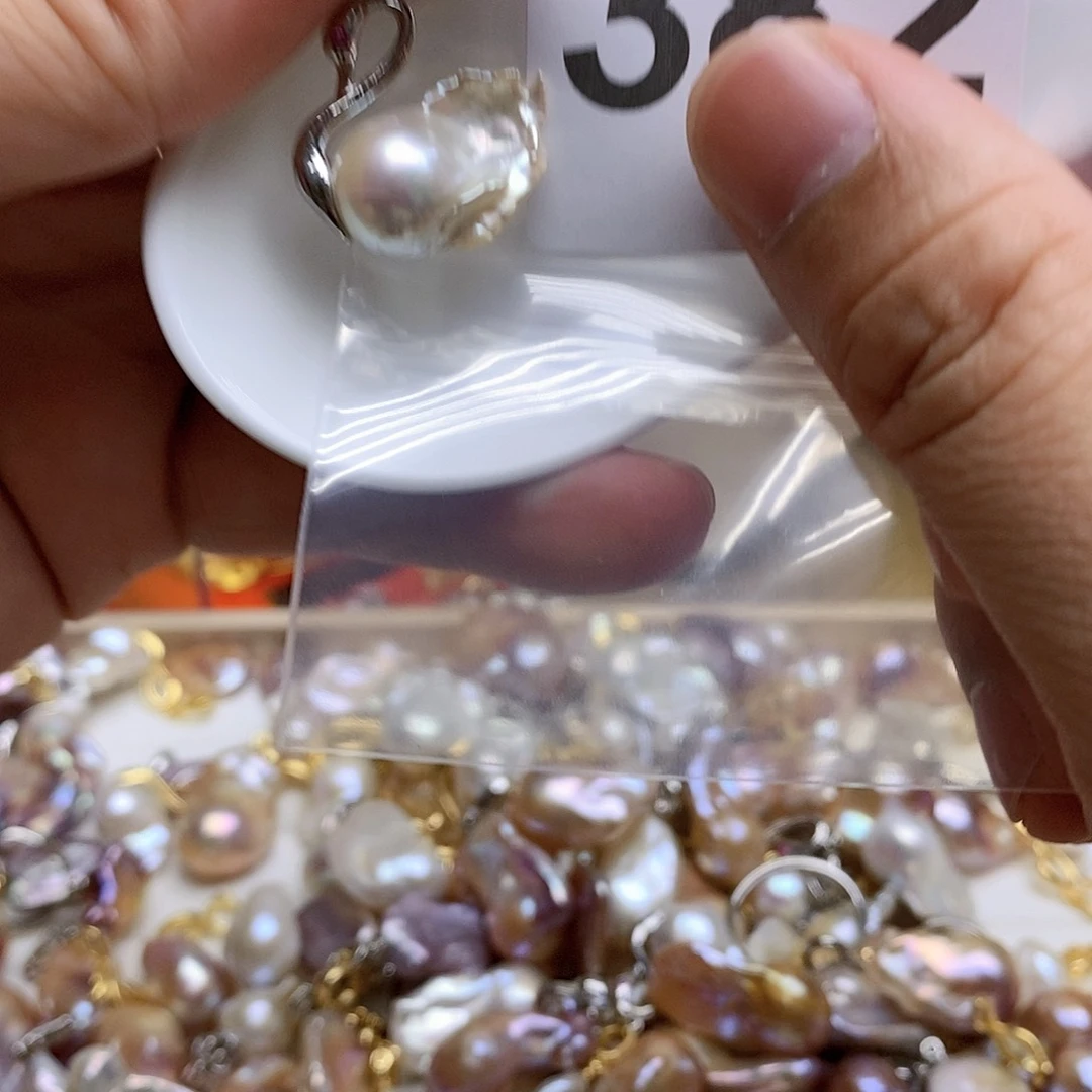 淡水珍珠未镶嵌颈饰382