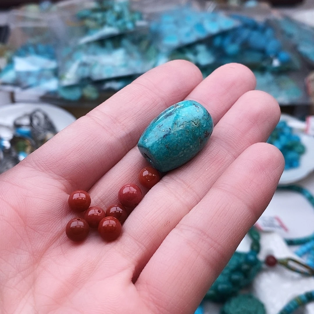 南红玛瑙未镶嵌珠宝奇石