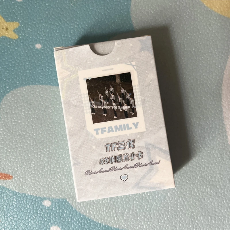 tf家族三代小卡50张镭射闪卡朱志鑫苏新皓左航张泽禹同款卡片礼物