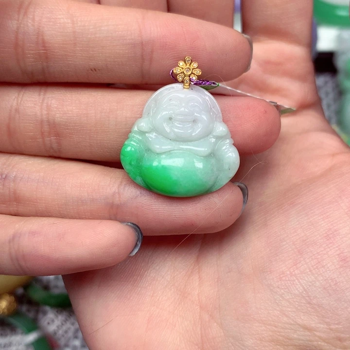颈饰18K金镶嵌翡翠翡翠