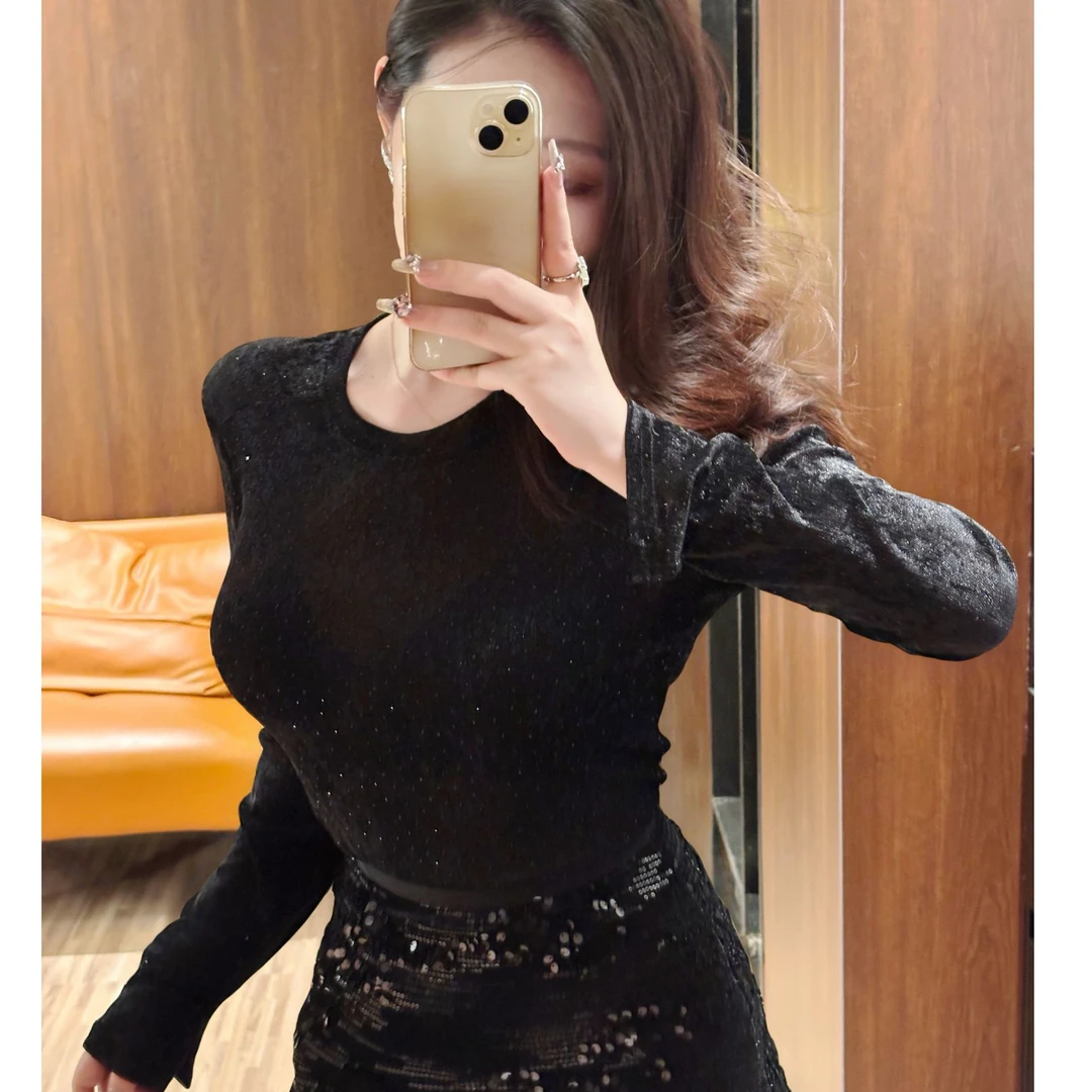 320【星辰点点】气质重工烫钻修身显瘦打底衫女春黑色设计感长袖