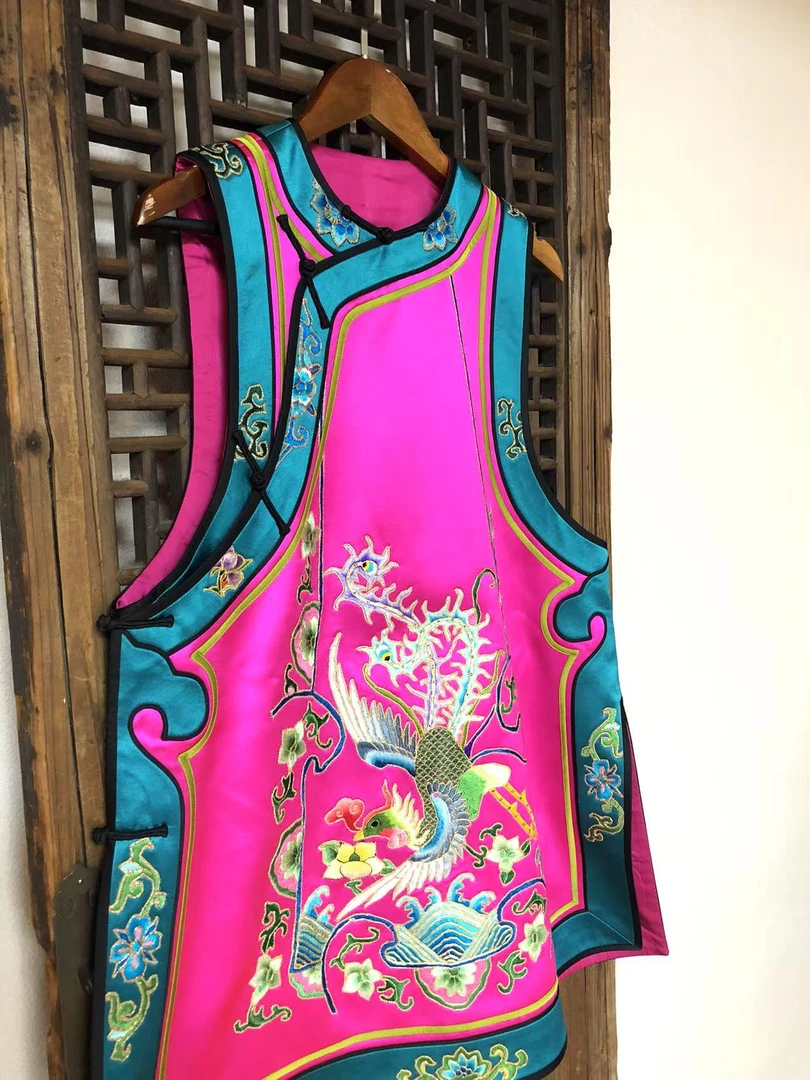 老绣凤穿牡丹绣球花无袖外搭立领中国风上衣常规款马甲汉服刺绣