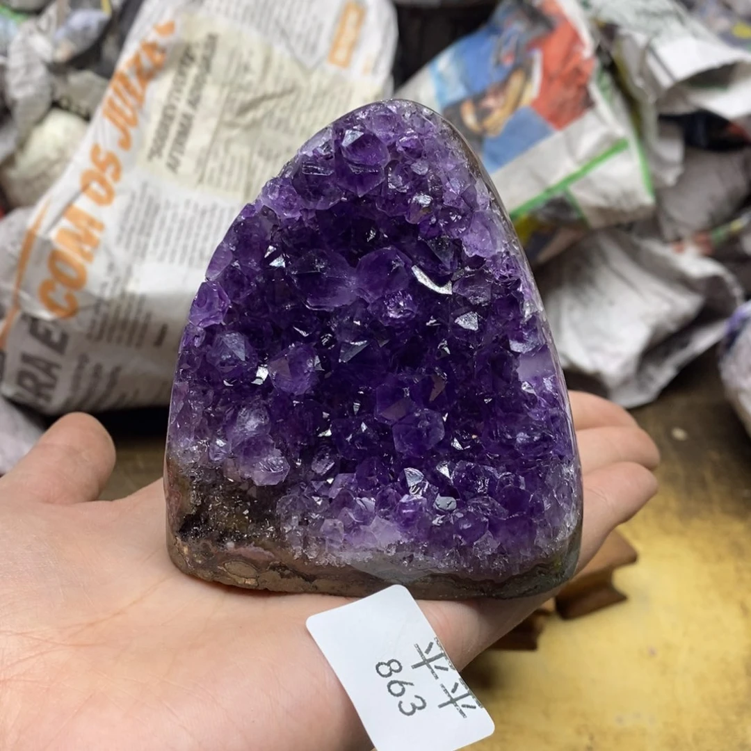 紫晶乌拉圭未镶嵌