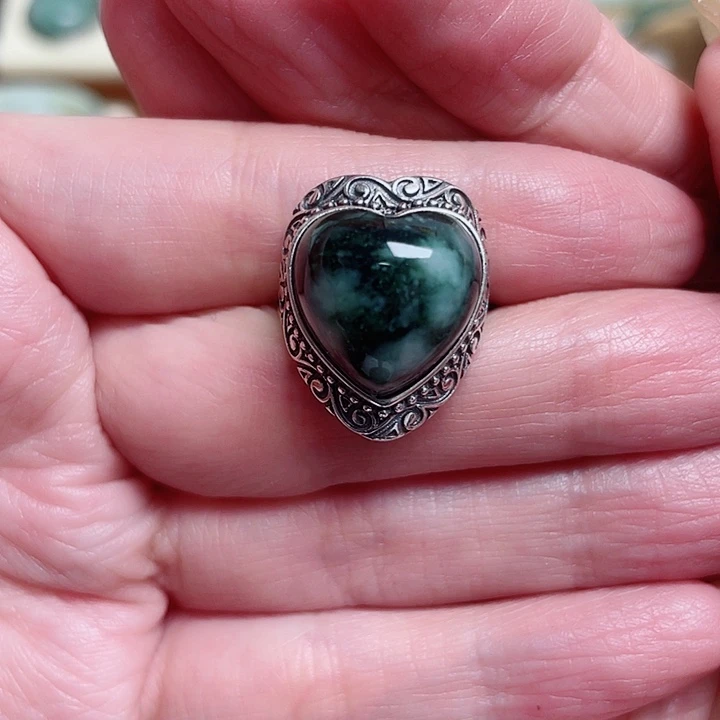 透闪石-蛇纹石玉戒指银S925镶嵌林*路