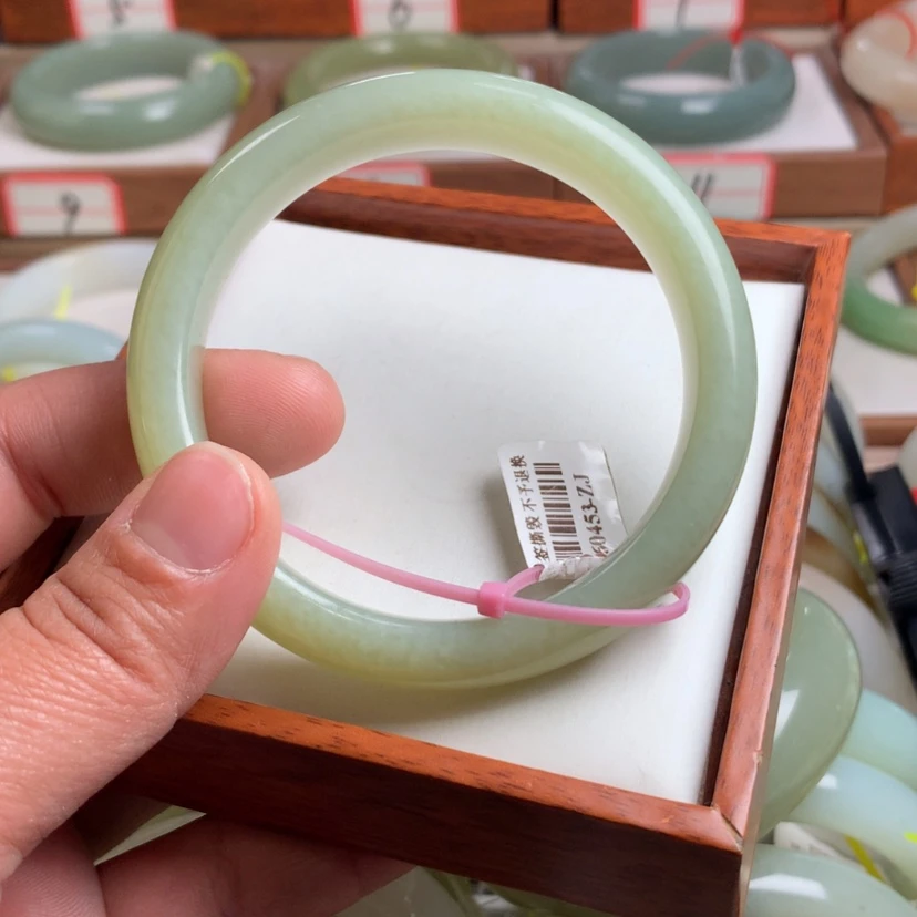 【闪购商品】和田玉手镯未镶嵌59.3