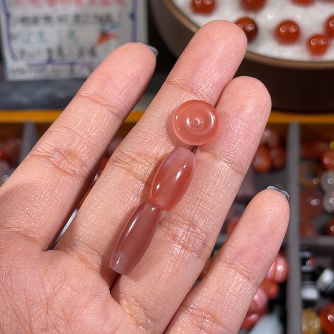 南红玛瑙未镶嵌面包圈 +勒子 不换退