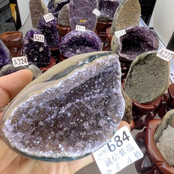 未镶嵌大型摆件（非配饰）紫晶