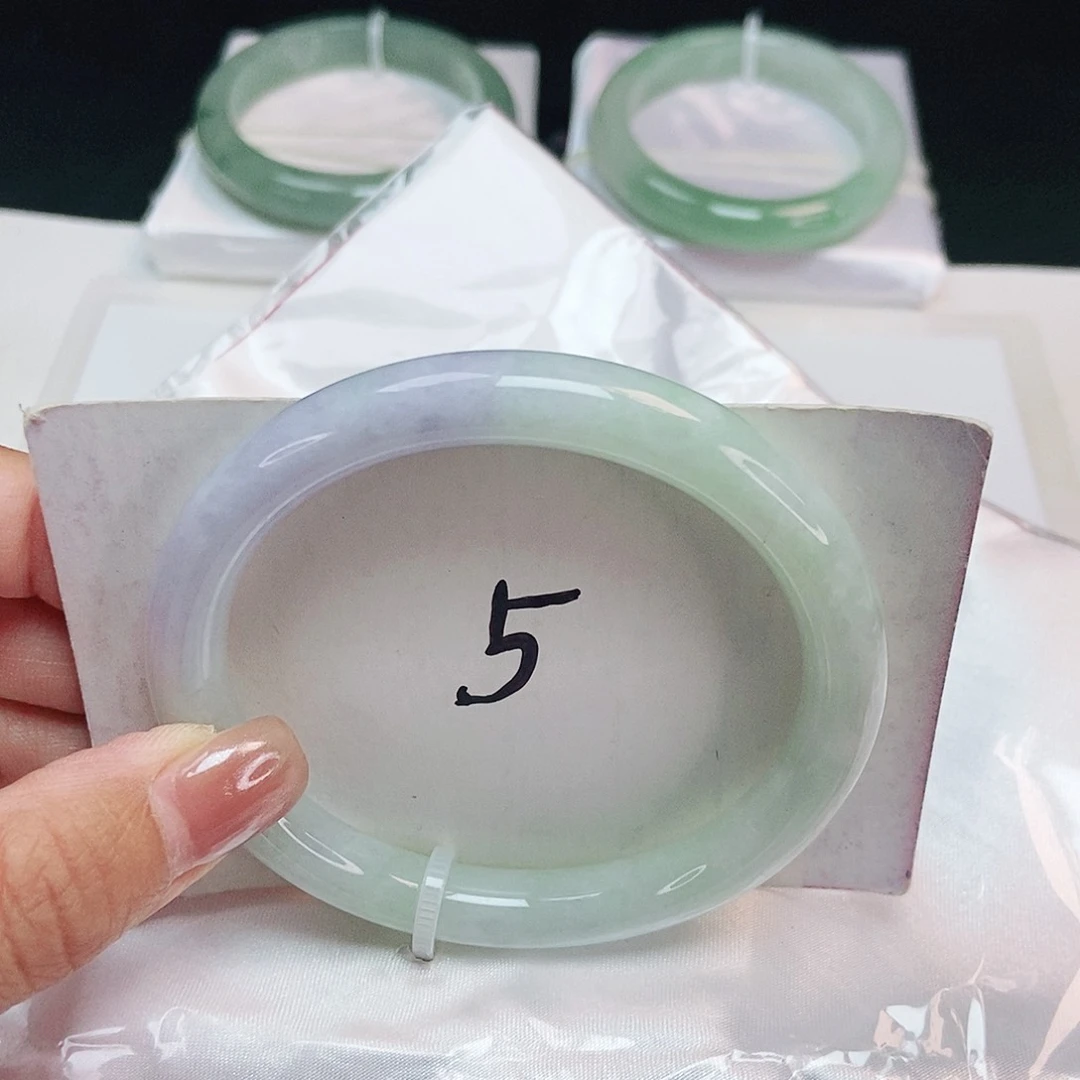 未镶嵌手镯翡翠 圆条57+