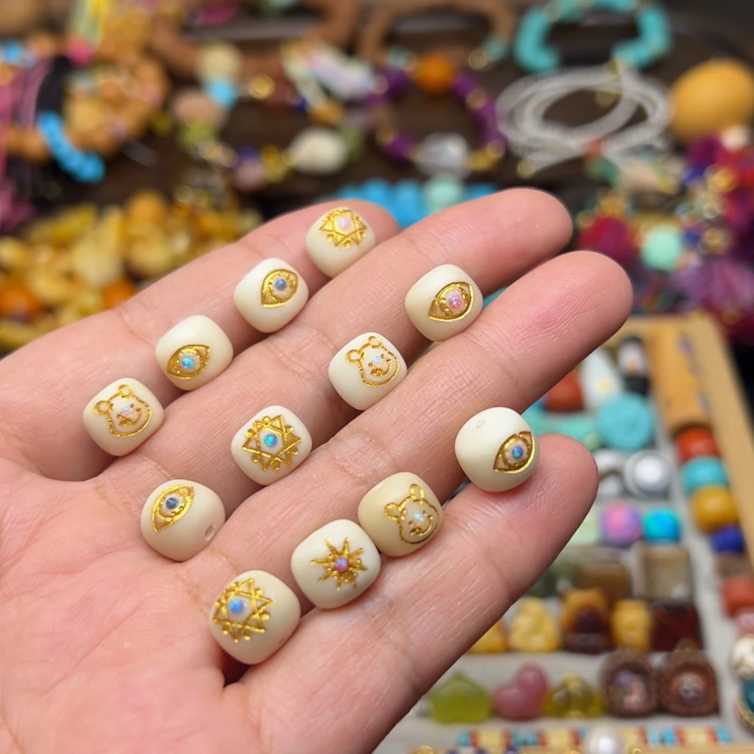 白玉菩提吊坠发一颗