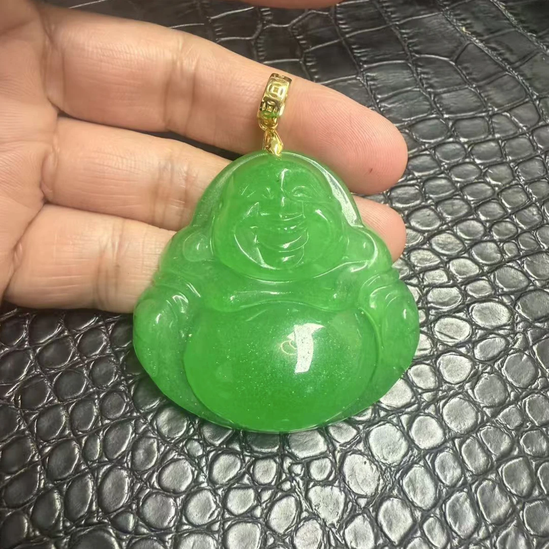 翡翠吊坠气质时尚