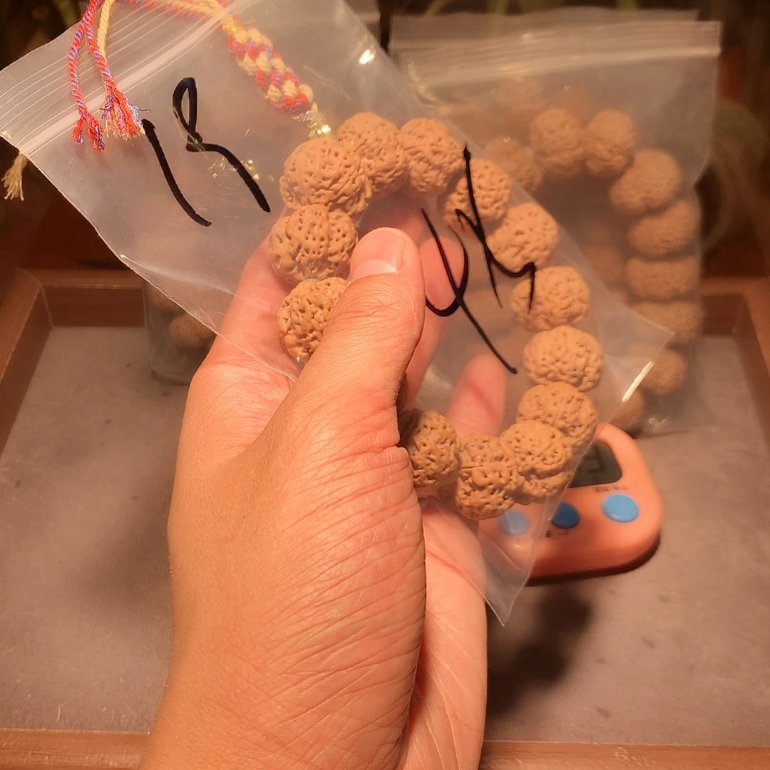 金刚菩提手串户*少19。