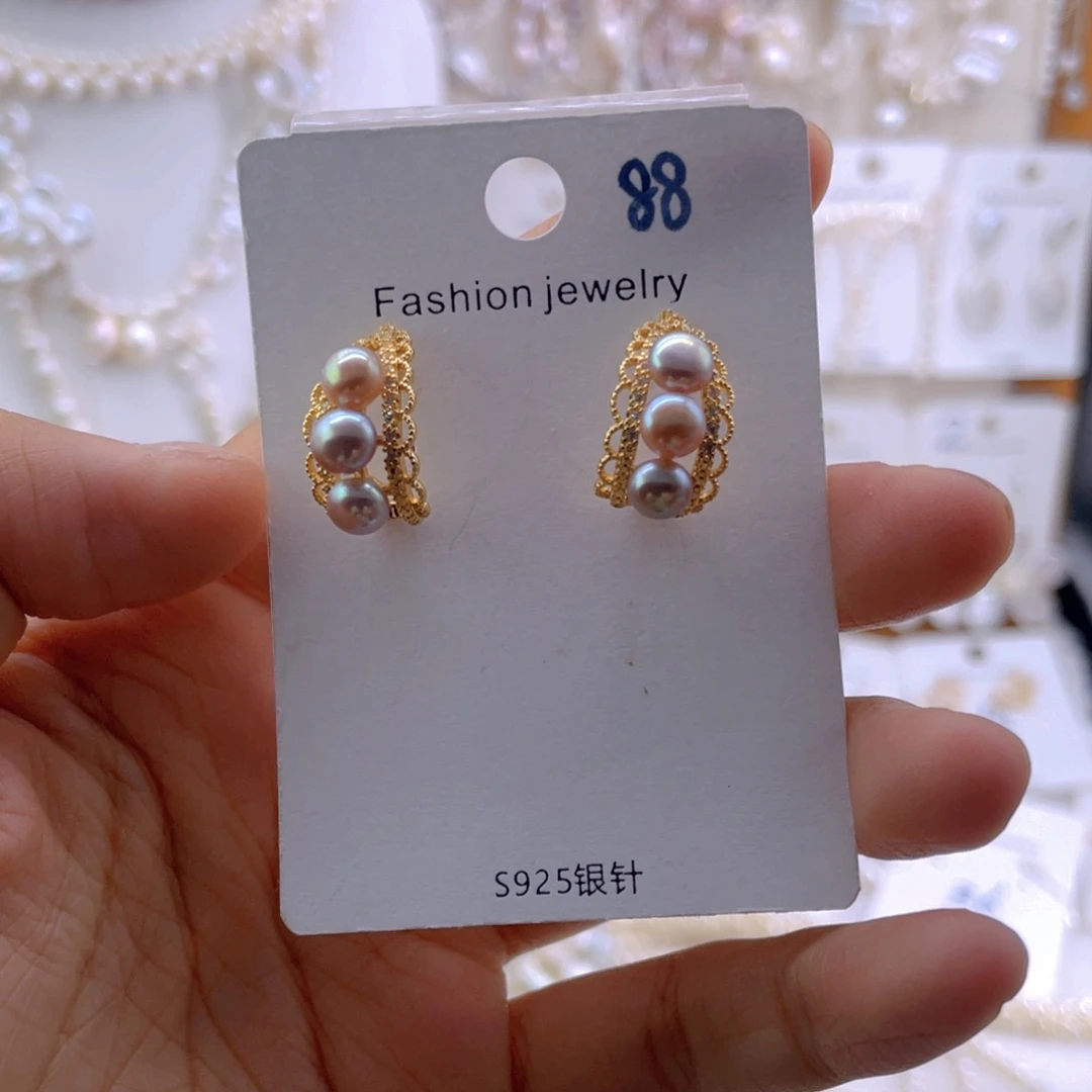 未镶嵌淡水珍珠耳饰