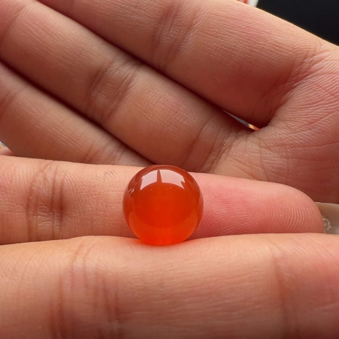 南红玛瑙未镶嵌圆珠11.6